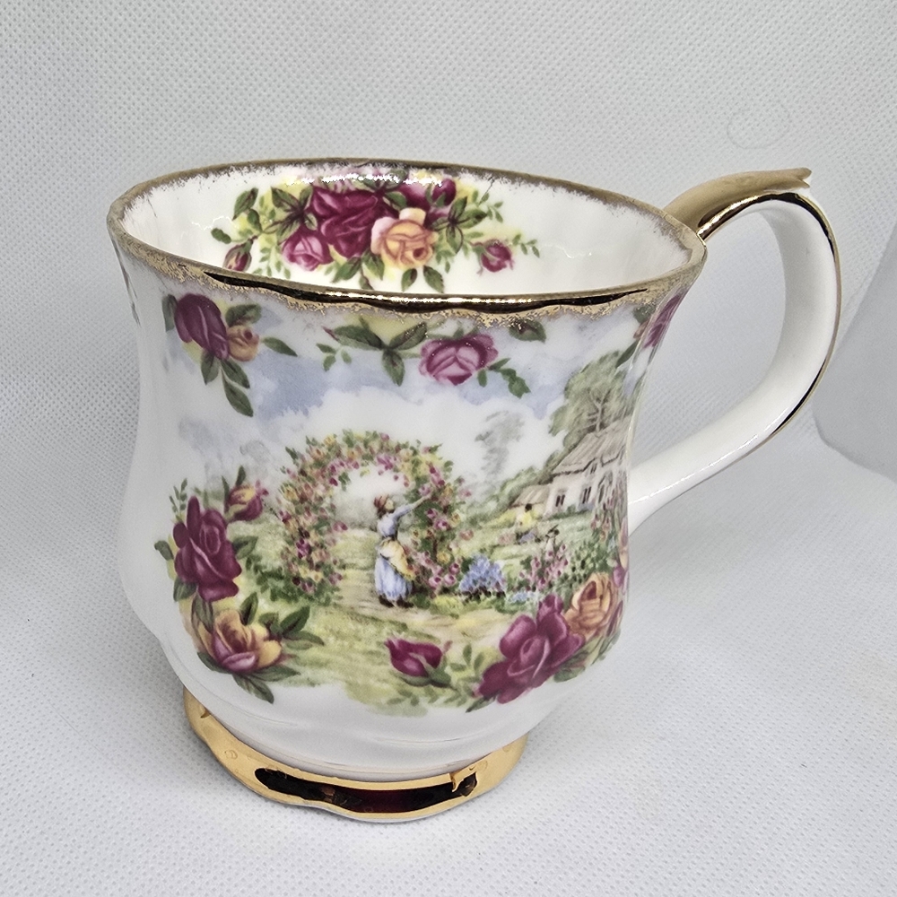 Floral Fine China Mug with Gold Accents
